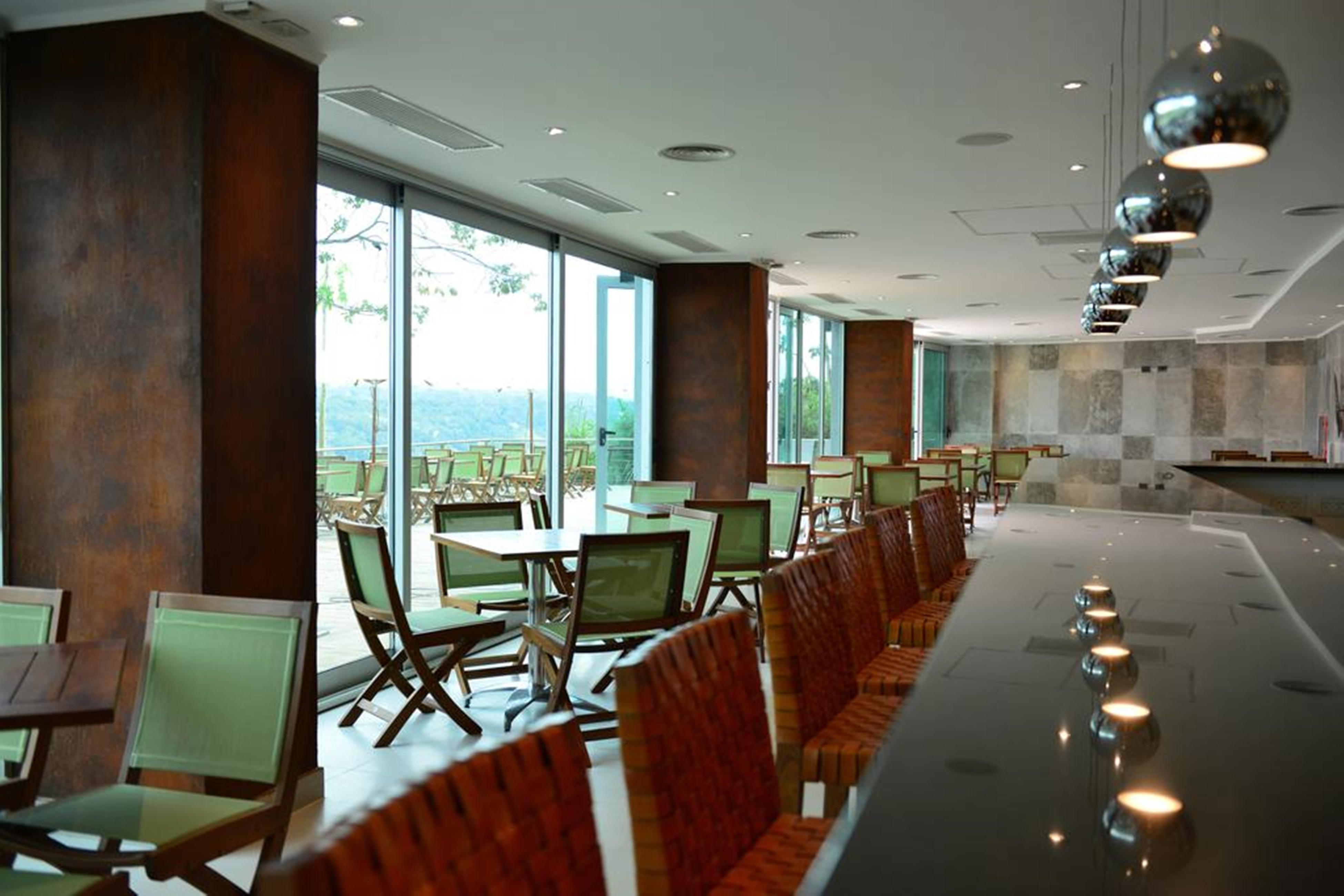 Hotel Guamini Mision Пуерто Игуасу Екстериор снимка